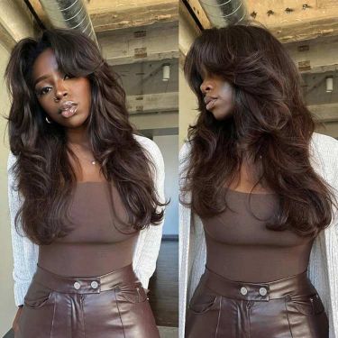 Glueless Wig Cocoa Brown Layered Wavy With Curtain Bangs 5x5 Closure Lace Wig