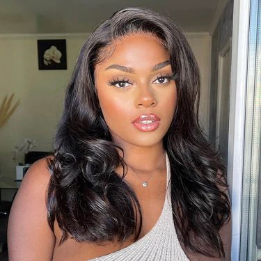 Glueless Wig 5x5 Closure Undetectable Lace Wig Wavy Human Hair