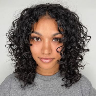 Short Curly Hair Middle Part Bob Wigs 13X4 Lace Front Wig