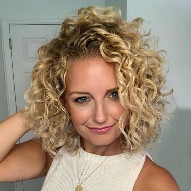 Blonde Ombre Short Curly Human Hair Bob Wigs 13X4 Lace Front Wig
